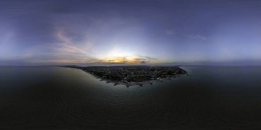 Felixstowe, Suffolk, İngiltere 'de deniz üzerinde 360 derecelik hava manzarası.