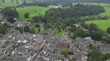 Kirby Lonsdale 'in Cumbria, İngiltere' deki 4k drone görüntüleri.