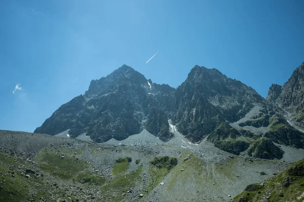 宏伟的蒙维索山 位于皮埃蒙特的科提安阿尔卑斯山中 海拔3841米 — 图库照片