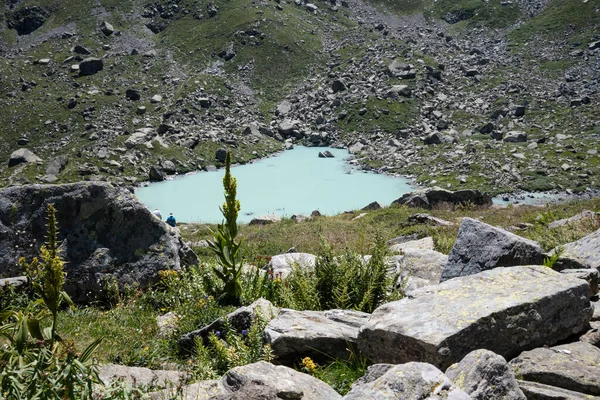 Lake Chiaretto Nestled Foot Monviso Italian Cottian Alps — Stock Photo, Image