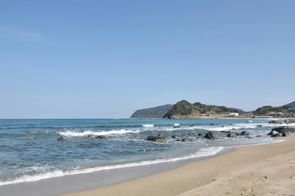 Пляжный Пейзаж Пару Скалы Meotoiwa Любовника Белой Колонной Пляже Фукуока — стоковое фото