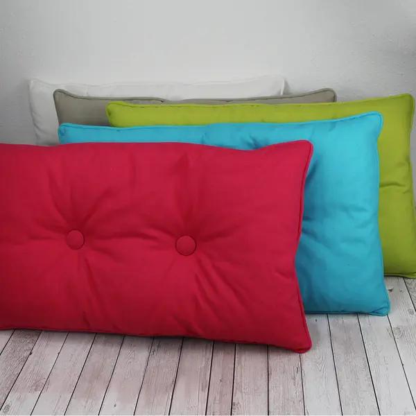 Bunte Kissen, Farbe ve Leben 'i Jeden Raum' a getirdi. Ob knallige Farben oder verspielte Muster, sie sorgen of Gemtlichkeit und einen frischen Look. Perfekt zum Kuscheln ve Dekorieren!
