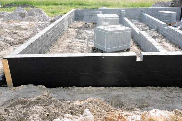 Damp Proofing Foundation Wall Black Black Asphalt Based Mixture Construction — Fotografia de Stock