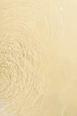 Altın arka planda ürün sergisi yüksek çözünürlüklü fotoğraflar