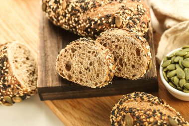 Klasik ekmek fotoğrafı, orijinal çiğ ekmek.