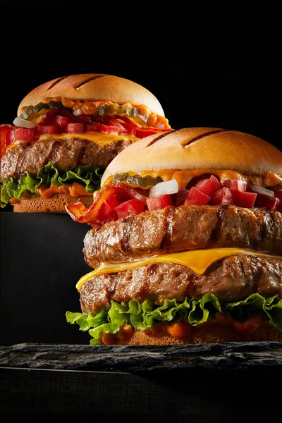 ハンバーガーについての良い記事のタイトル ハイレゾ写真 — ストック写真
