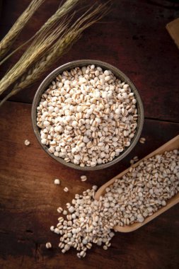 Coix tohumları, diyet taneleri, vejetaryen yiyecekler, yüksek kaliteli fotoğraflar.