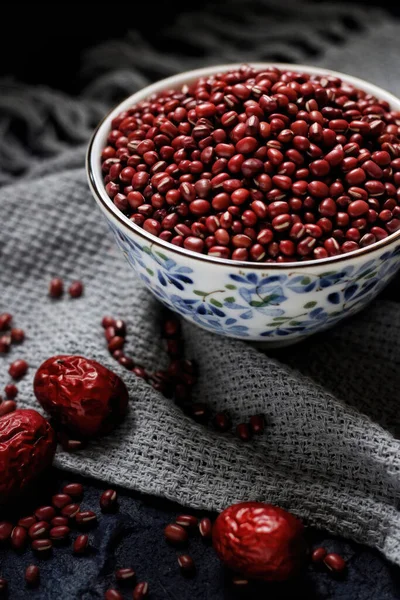 Pictures of red beans, red beans for diet, vegetarian food, high quality photos