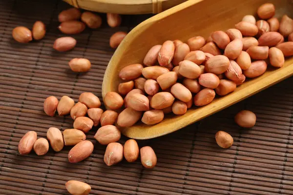 Imagens Amendoins Amendoins Vermelhos Amendoins Para Dieta Comida Vegetariana Fotos — Fotografia de Stock