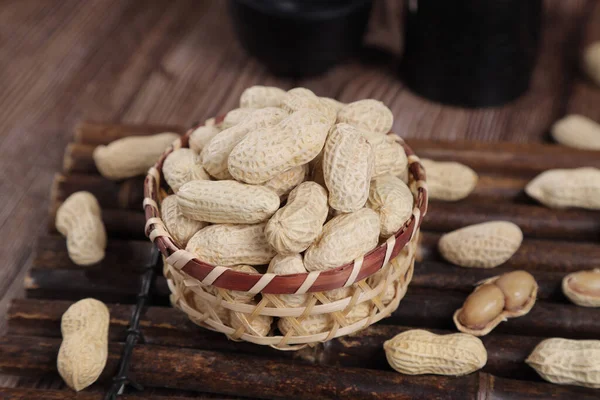 Bilder Von Erdnüssen Roten Erdnüssen Erdnüssen Für Die Ernährung Vegetarischem — Stockfoto