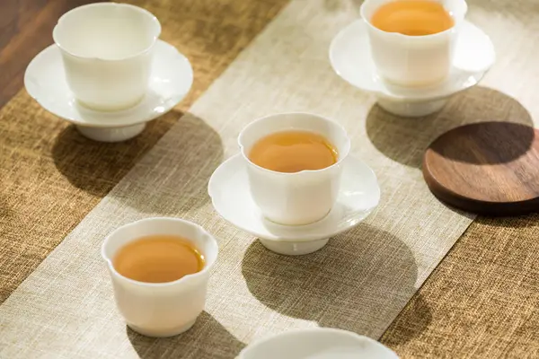 Image Tea Set Person Making Asian Style Tea Tea Cup — Stock Photo, Image