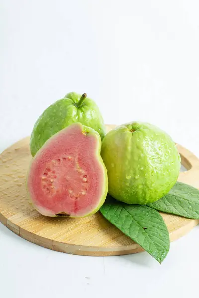 Guawa Różowa Guawa Przepyszna Guawa Azjatycka Zdjęcia Wysokiej Jakości — Zdjęcie stockowe