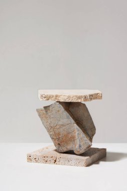 Ürün tanıtım arkaplanları, ürün reklamları arka planlar, ürün sergisi fikirleri.