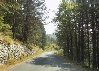           Dağ yollarının ve doğanın fotoğrafları.