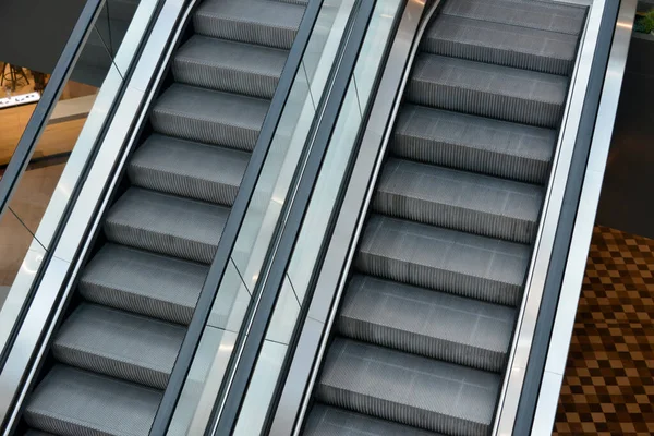 Eskalátor Moderní Budově — Stock fotografie