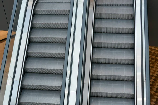 Escaleras Mecánicas Edificio Moderno —  Fotos de Stock