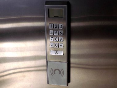 Asansörü çağırmak için klavye