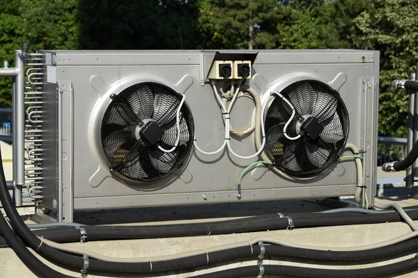 Refrigerador Eléctrico Una Parte Del Sistema Aire Acondicionado — Foto de Stock