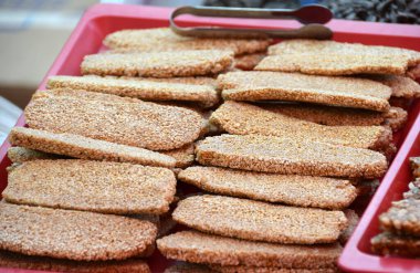 Şekerci dükkanında Susam Şekeri