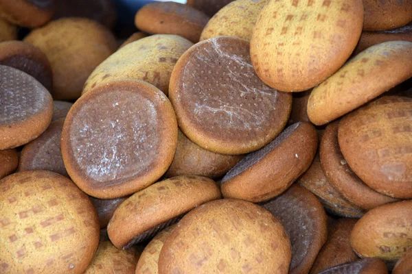 stock image Honey cookies on the crowd