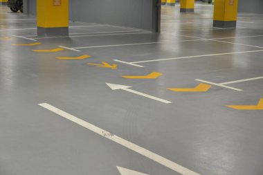 Yeraltı otoparkında sinyal var.