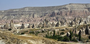 Kapadokya Türkiye 'de volkanik kayalar
