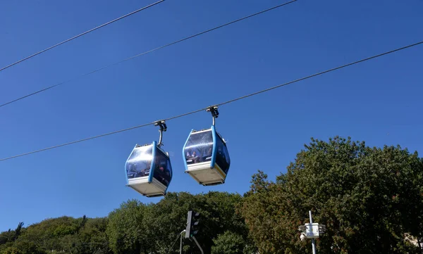 Cable Car Cabins Transporting Tourists — Stock Photo, Image