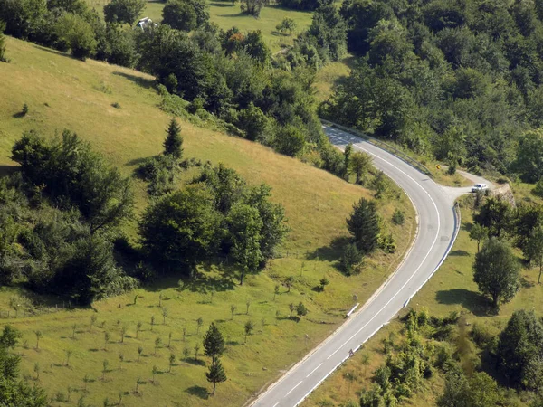 stock image Top view of the road in the valley