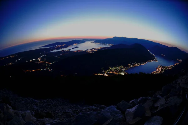 Ηλιοβασίλεμα Στον Κόλπο Του Κοτόρ Μαυροβούνιο — Φωτογραφία Αρχείου