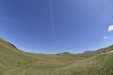 Karadağ 'ın Durmitor Ulusal Parkı yakınlarındaki Krnovo rüzgar çiftliği