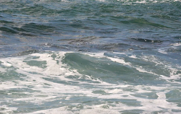 Wellen Auf Dem Turbulenten Meer — Stockfoto