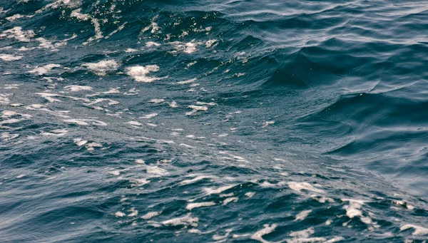 Fale Wzburzonym Morzu — Zdjęcie stockowe