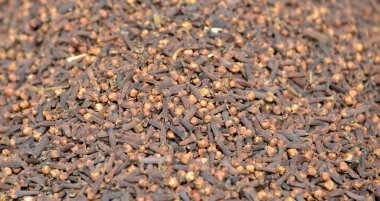 Arka plan olarak Clove Yığını