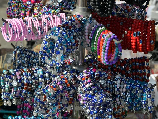 Tourist Attraction Bracelets Necklaces Other Jewelry Hangs Market Stalls Istanbul — Stock Photo, Image