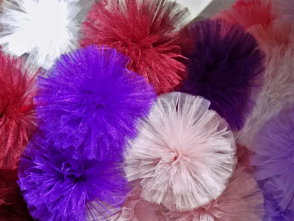 Pompons Terbuat Dari Tulle Dalam Berbagai Warna — Stok Foto