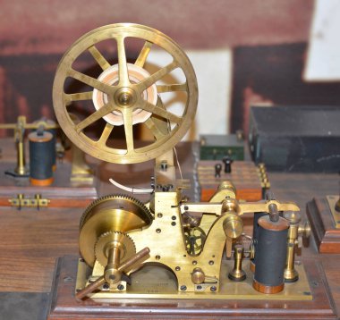 Eski Mors Anahtarı Telgrafı