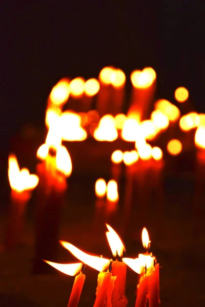 Brûler Des Bougies Sur Stand Bougies Dans Église — Photo