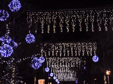 Romanya 'nın Baia Mare kentinde Noel ışıkları