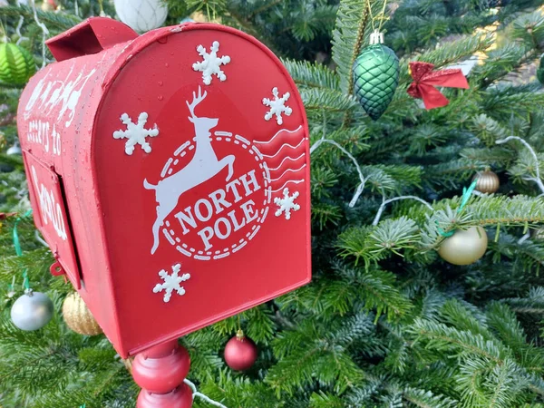 Briefkasten Für Den Weihnachtsmann Briefe Den Weihnachtsmann — Stockfoto