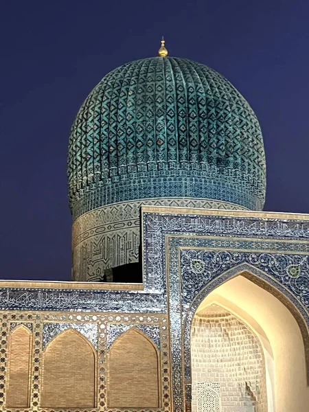 Close Beautiful Mausoleum Amir Temur Samarkand Uzbekistan High Quality Photo — Stock Photo, Image