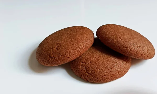 Печенье Шоколадом Белом Фоне — стоковое фото