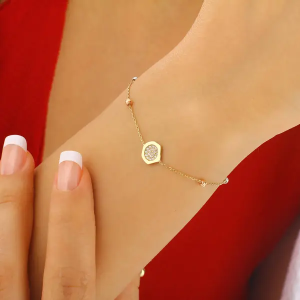 Piękna Biżuteria Moda Kobieta Diamentowym Naszyjnikiem — Zdjęcie stockowe