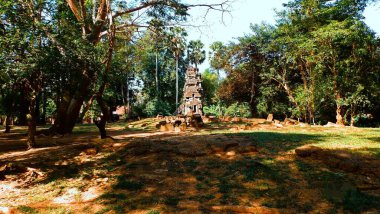 Pre Rup tapınağına giderken, Siem Reap, Kamboçya