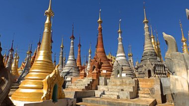 Myanmar 'daki tapınağın güzel manzarası