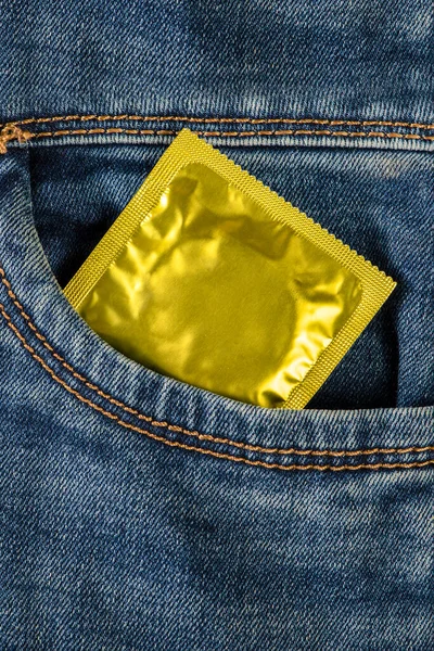 Safe Sex Protection Unwanted Pregnancy Защита Сексуальных Заболеваний Презервативы Кармане — стоковое фото