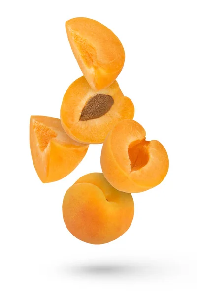 Halves Apricots White Isolated Background Apricot Slices Pits Scatter Different — Stock Photo, Image