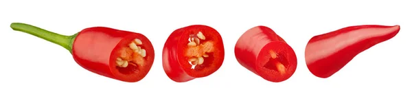 红色辣椒在白色孤立的背景 胡椒在白色背景特写的基础上切成片 分离出辣椒的不同部位 高质量的照片 — 图库照片