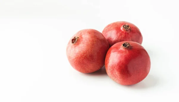 Fresh Whole Pomegranate Fruits Isolated White Background Ripe Pomegranates Glossy — Stock Photo, Image