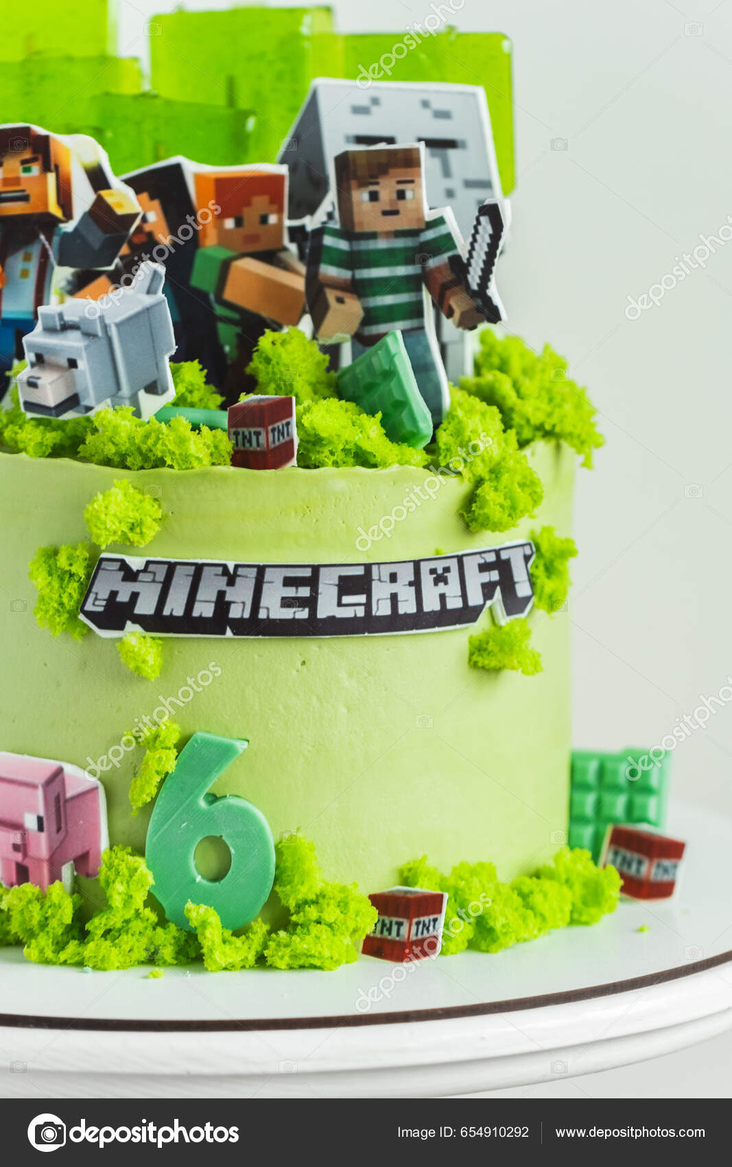 Bolo minecraft quadrado verde e branco