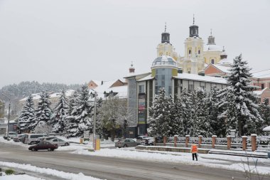 Eski şehrin tarihi kısmı. Dönüşüm Katedrali. Büyük kilise.